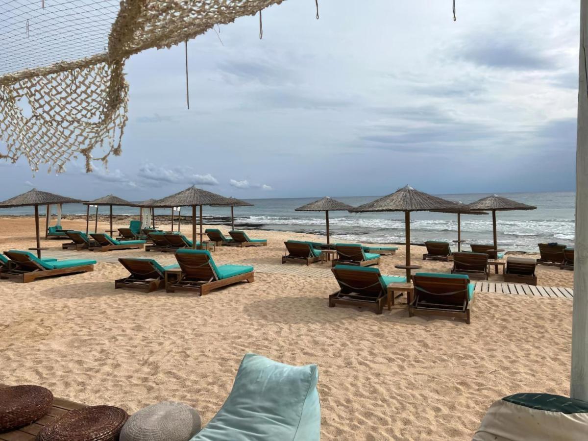Leo Boutique Beachfront Ayía Nápa