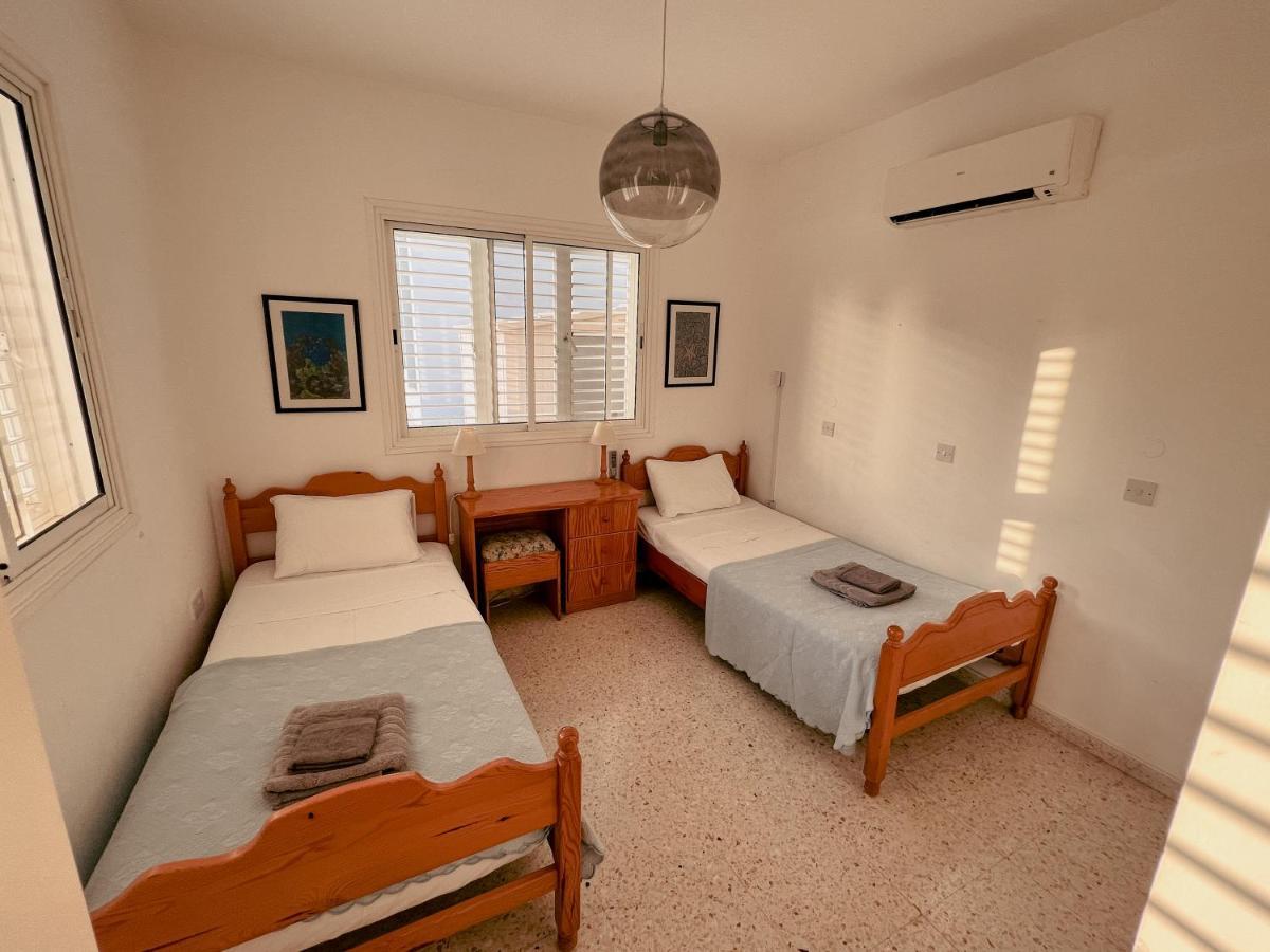Leo Boutique Beachfront Hébergement de vacances